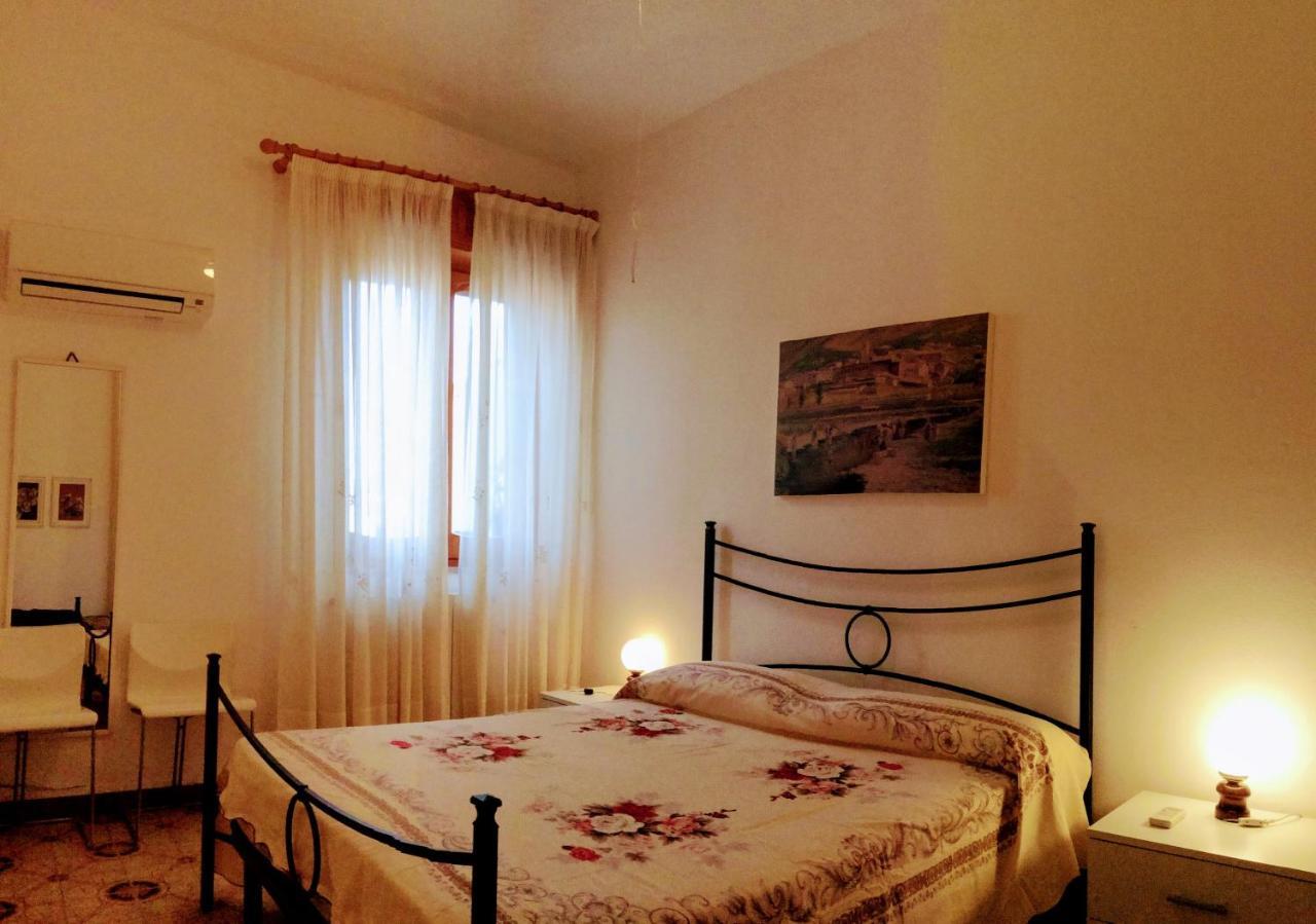 Casa Vacanze Sole E Mare Teulada Dış mekan fotoğraf